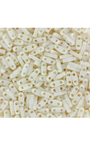 Miyuki quarter tila 5x1.2mm beads - Matted opaque cream QTL-2021